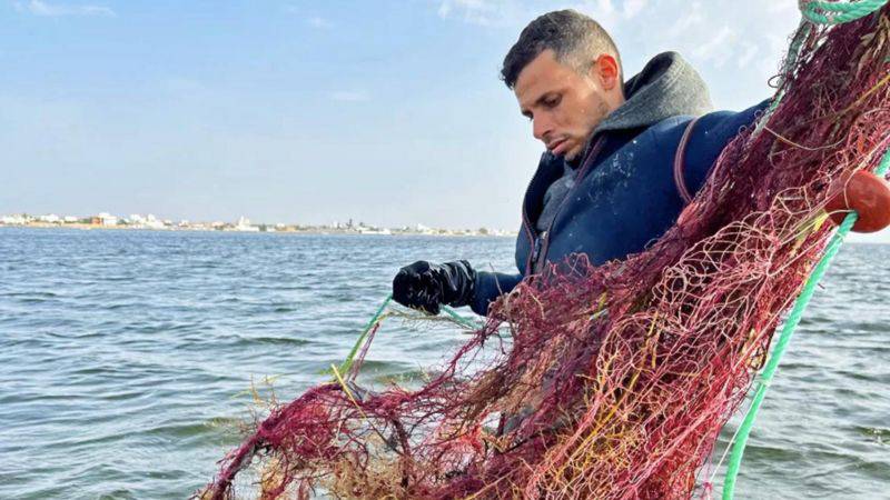 Göçmen cesetleri ağına takılan Tunuslu balıkçı: 'İlk seferinde çok korktum, sonra alışmaya başladım'