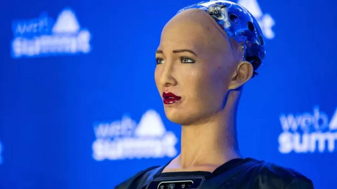 İnsansı robotların birçok neden bayan?