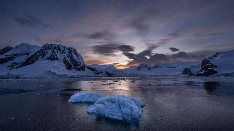 Antarktika'daki deniz buzu düzeyi mevsimsel olarak "rekor düşük" düzeyde