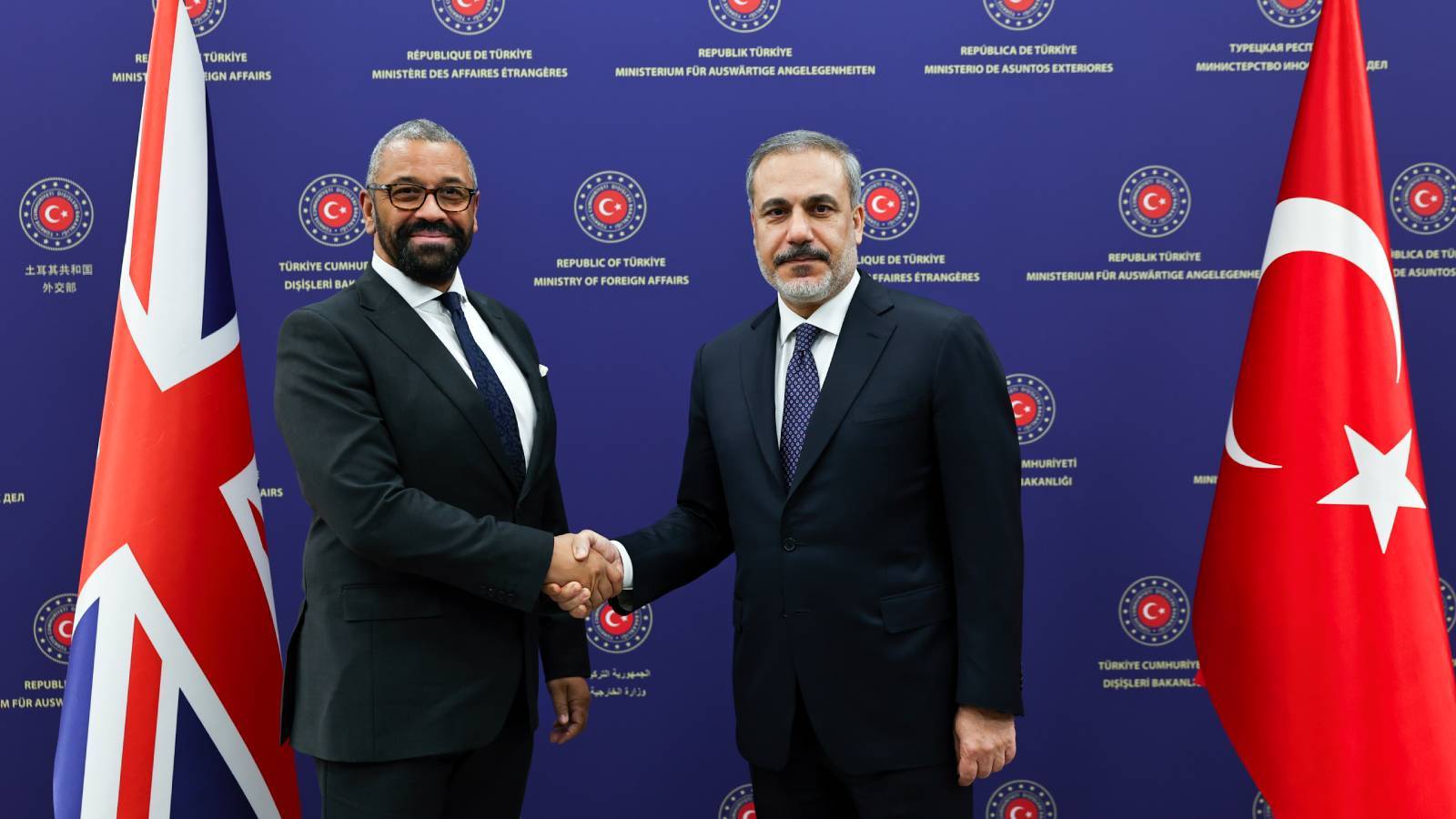 Bakan Fidan ile İngiltere Dışişleri Bakanı'ndan ortak basın açıklaması: Türkiye, Birleşik Krallık için vazgeçilmez bir ortak
