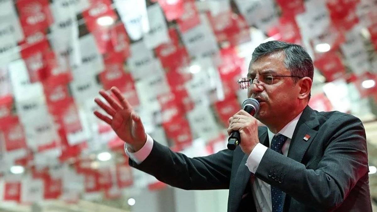 CHP'li Özel, BBP başkanı Destici'nin açıklamalarını yalanladı