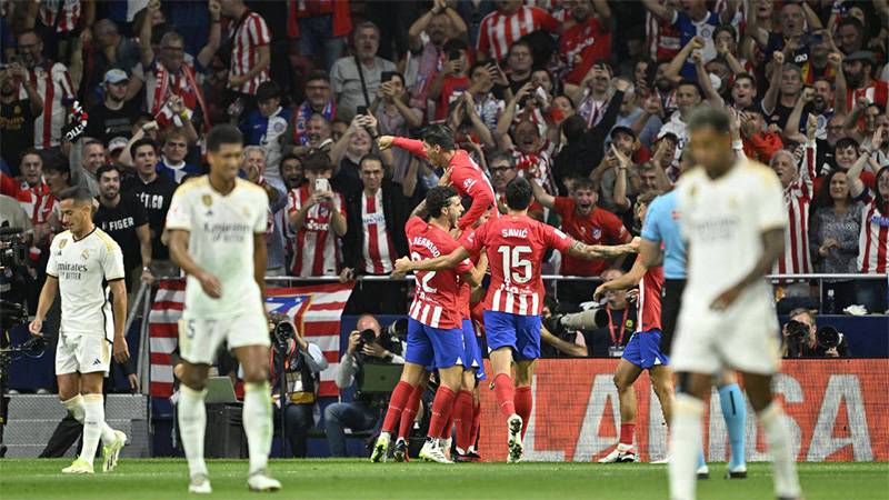Derbi maçta Atletico Madrid, Real Madrid'e birinci mağlubiyetini yaşattı