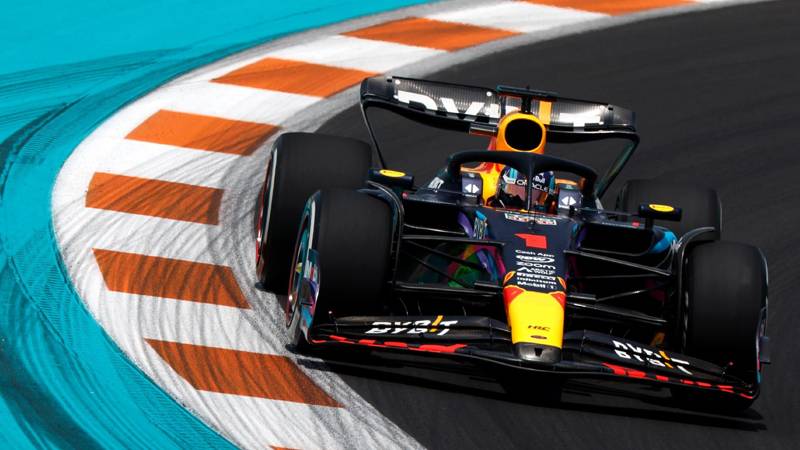 F1 Japonya Grand Prix'sinde pole konumu Verstappen'in