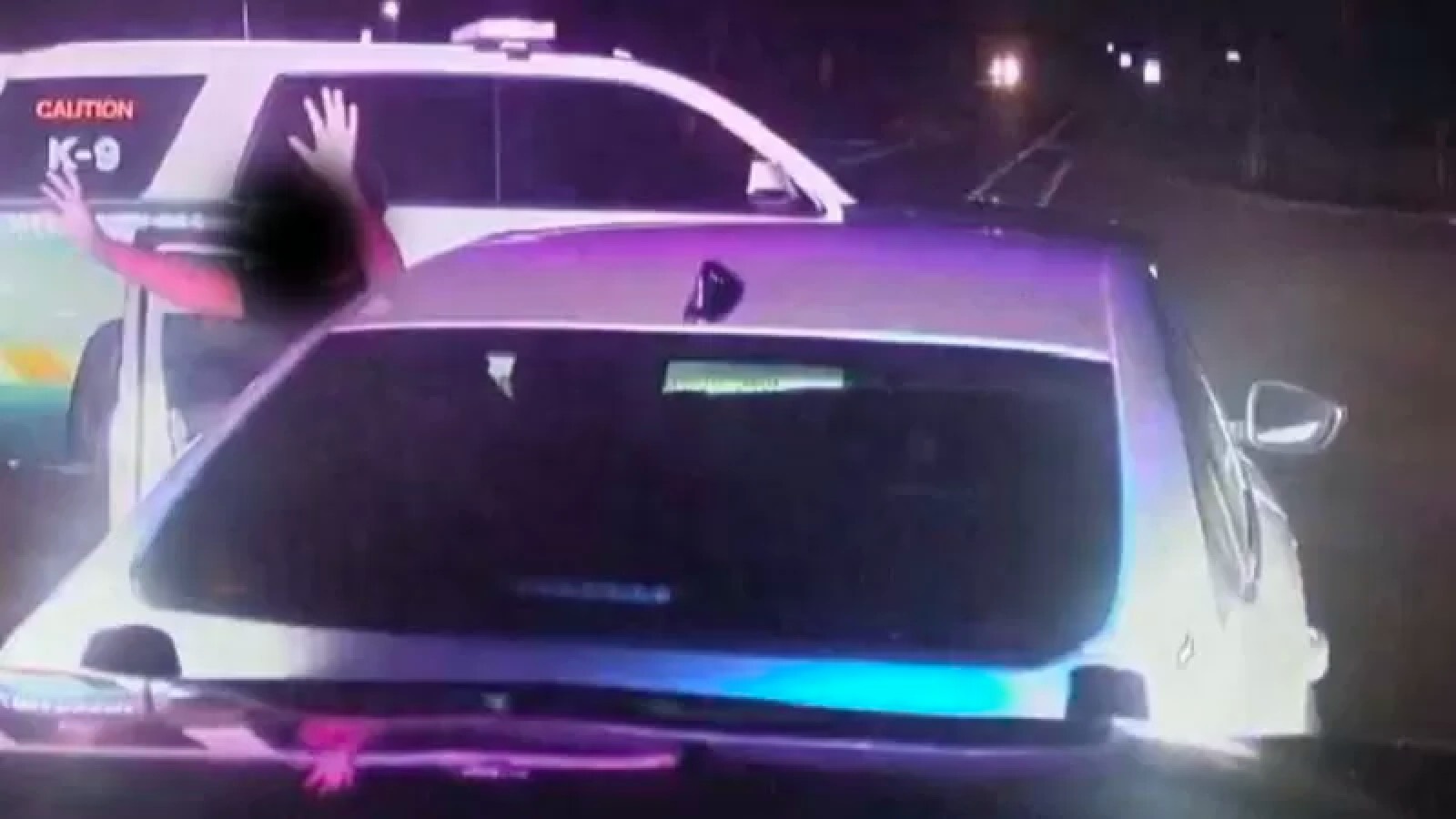 Florida polisinin otoyolda durdurduğu aracın şoförü 10 yaşında bir çocuk çıktı
