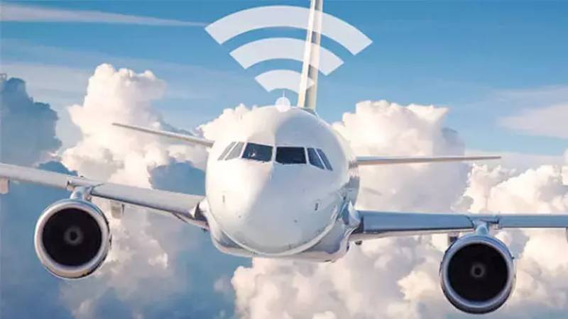 Hürriyet müellifi Cebeci: Uçak yolcuları ücretsiz internet istiyor