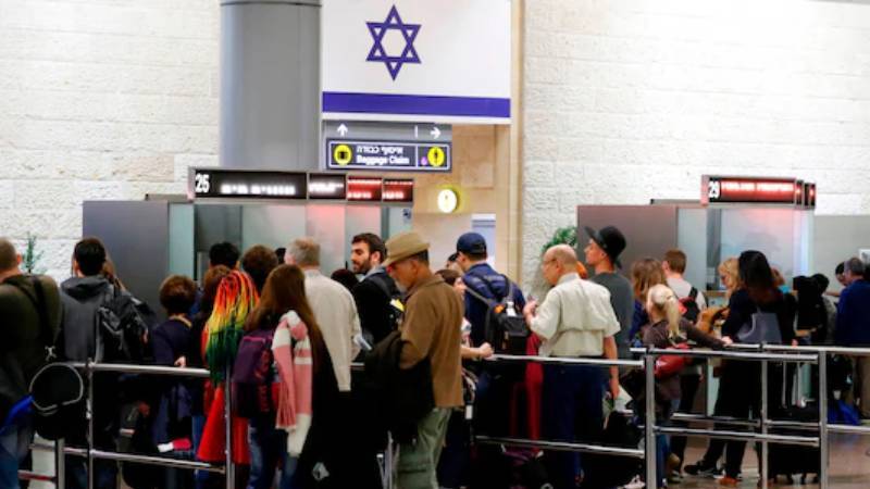 İsrail: ABD, vatandaşlarımızın ülkeye vizesiz girişini sağlayacak olan Vize Muafiyet Programı'na kabul edildiğimizi açıklayacak