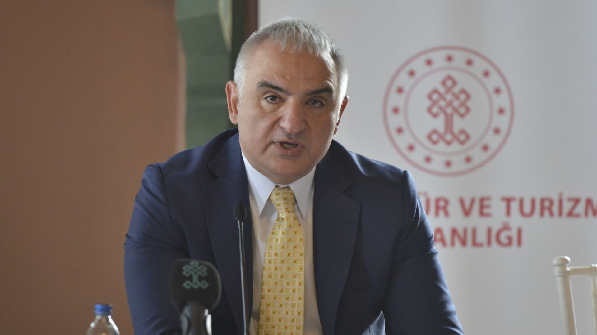 Kültür Bakanı Ersoy'dan 'Kanun Hükmü' açıklaması: Sanatın gücüyle terör örgütü propagandası yapılmasına karşıyız