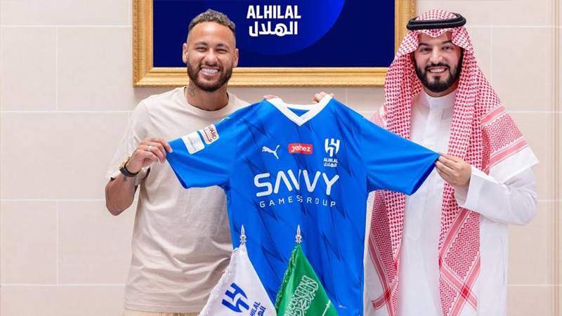 Suudi Arabistan'da futbol kulüplerinin milyarlarca dolarlık transfer çılgınlığının gerisinde ne var?